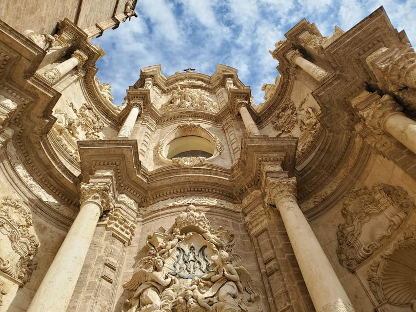 Valencia: Cathedral, St Nicholas, and Lonja de la Seda Tour - Key highlights you will feel quickly