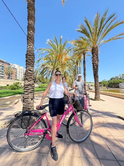 Valencia: City Highlights Guided Bike Tour - Torres de Serranos, then toward the Túria Gardens for the best break in the route