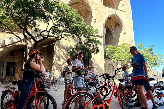Valencia City Highlights in Guided Bike or E-Bike Tour - Who this tour is best for