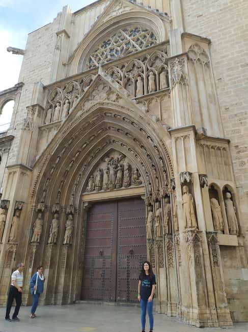 Valencia: City Walking Tour with Top Attractions - ITALIAN - Key Points at a Glance