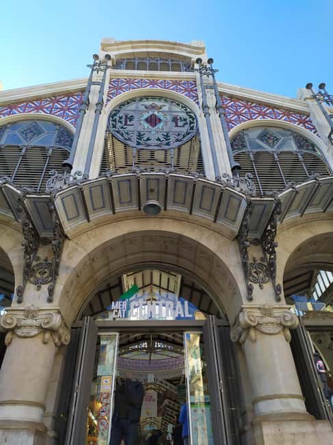 Valencia: City Walking Tour with Top Attractions - ITALIAN - Price, Pace, and What You Gain for $17