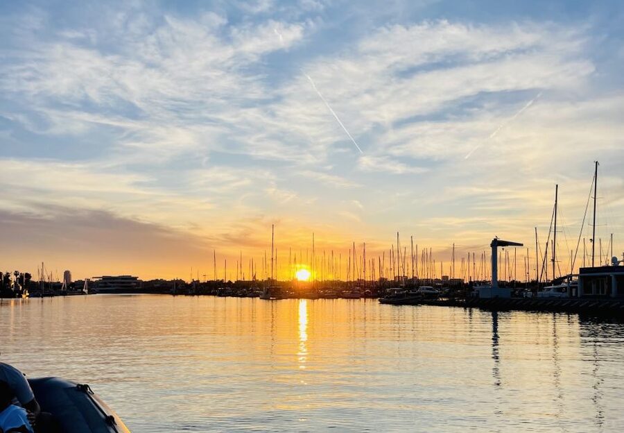 Valencia: Exclusive Sunset Cruise with Drink - Why a Malvarrosa sunset cruise feels different than land views