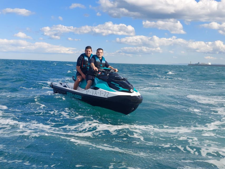 Valencia: Jetski experience with Guide - Speed and control tips that make a difference