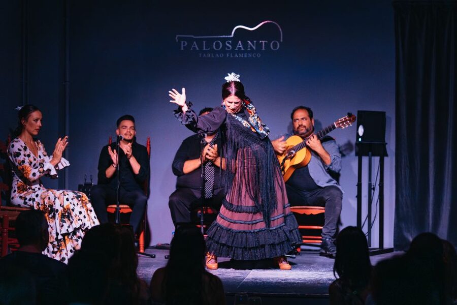 Valencia: Palosanto Flamenco Show Ticket - Key things to know before you go