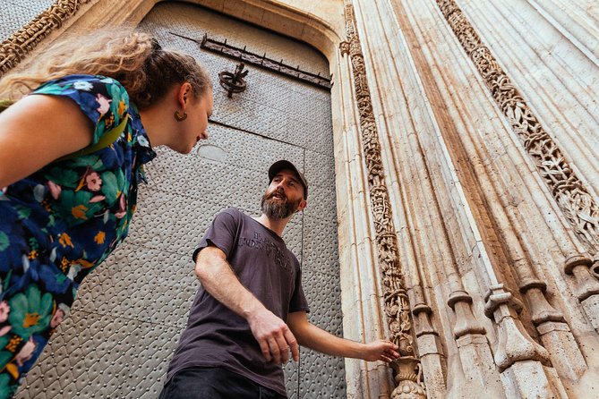 Valencia PRIVATE Highlights & Hidden Gems Tour with a Local - Palacio del Marqués de Dos Aguas: Rococo facade, ceramics and decorative arts