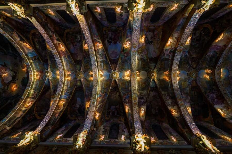 Valencia: San Nicolas Church Entry Ticket - The 13th-century Gothic space and the ceiling frescoes