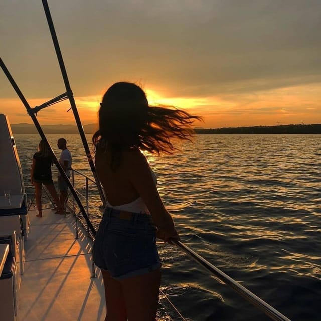 Valencia: Sunset or Daytime Catamaran Cruise with Drink - Inside the Double-Decker Comfort: Views Beat Everything