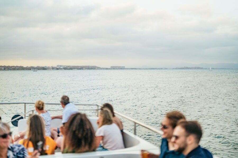 Valencia: Sunset or Daytime Catamaran Cruise with Drink - Music, DJs on Saturdays, and the Vibe You Can Expect
