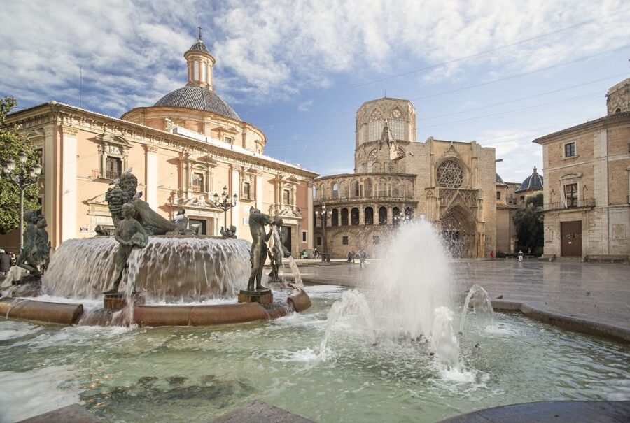 Valencia Tourist City Card - 7 Days - Catedral and Cathedral Museum: the first “yes” for most people