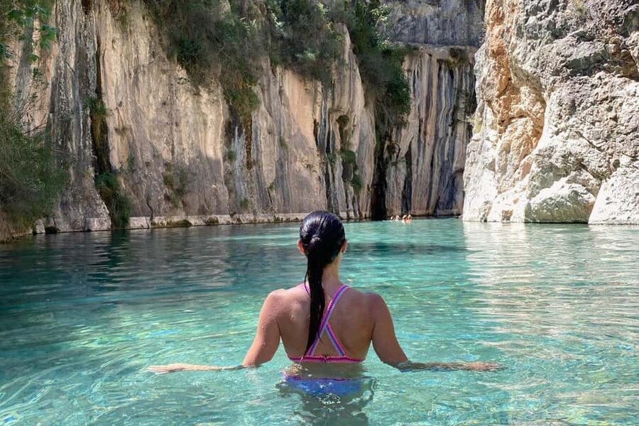 Valencia: Waterfalls and Thermal Springs Tour with Swimming - Bridal Veil waterfall, 60 meters of mist and nerve