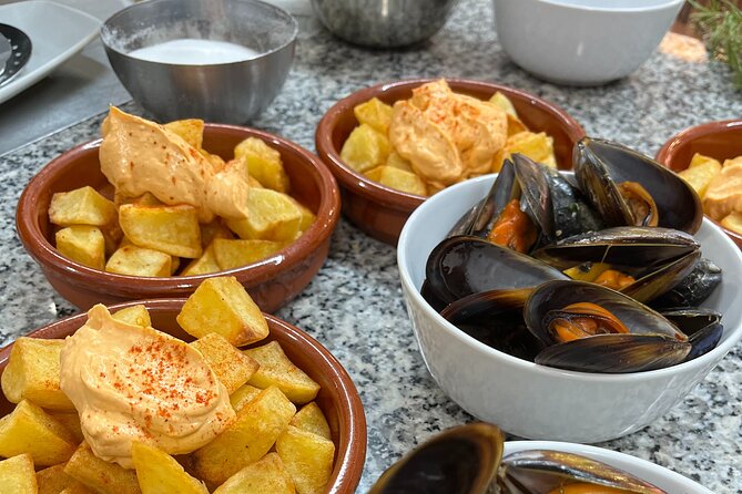 Valencian Paella Cooking Class, Tapas & Sangria - Evening - Ruzafa Market Ingredients: The Paella Lesson Has a Real Source
