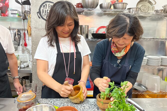 Valencian Paella Cooking Class, Tapas & Sangria - Evening - Sangria Workshop and Tapas: The Best Warm-Up for Paella