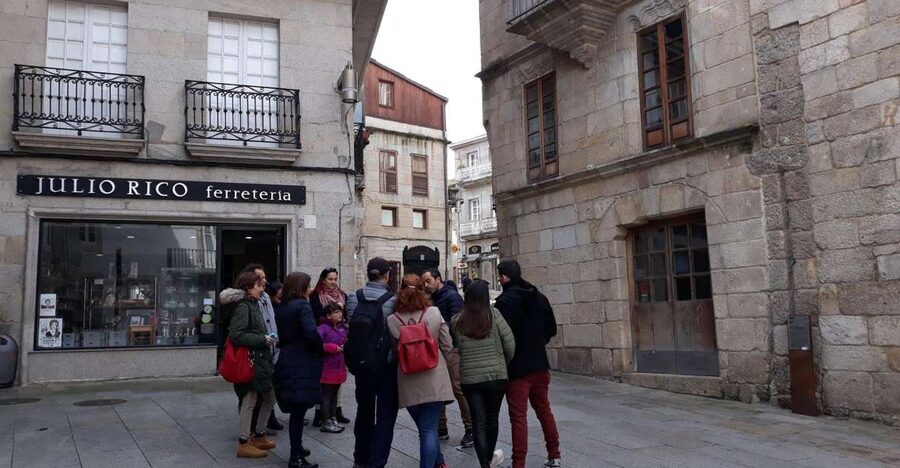 Vigo: Walking Tour with local History & Culture - Quick hits
