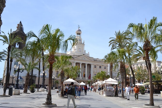 Walking Tour through Cádiz: Stories from the hand of a local guide - Price and Logistics: What $16.33 Gets You in Real Terms