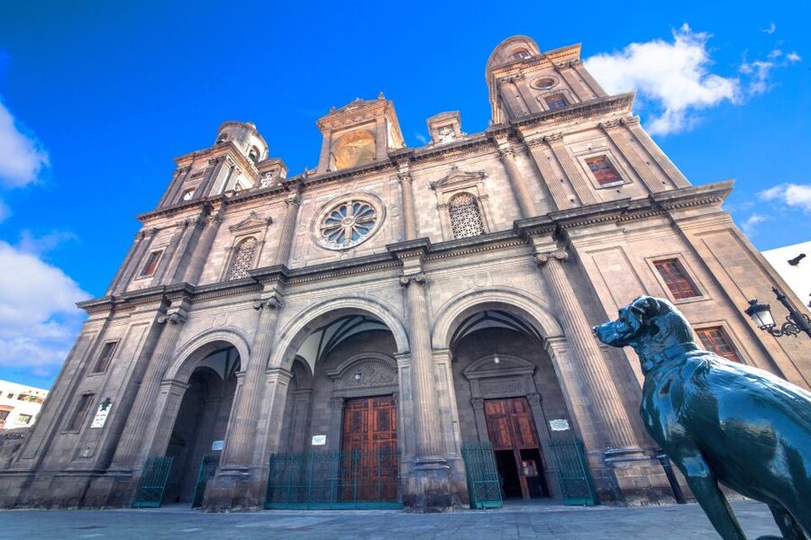 Walking tour Vegueta Old Town Las Palmas ( only in english) - Price and Timing: Why 13:00 Works for Short Visits