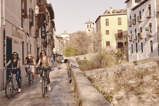 Zooming Through Granada: A Fun-Filled Electric Bike Tour - Fuente del Avellano and Abadía del Sacromonte: Quick Views With Real Context